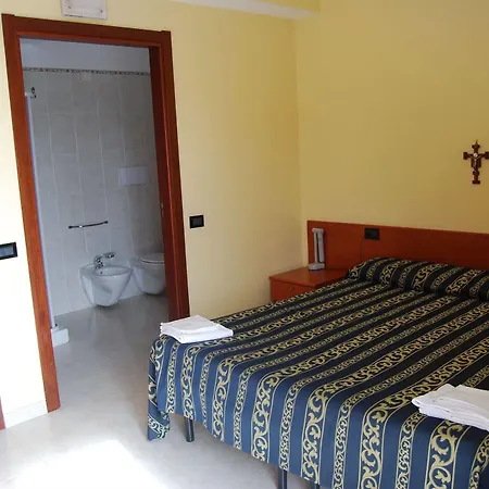 Hotel Il Chierichetto-3