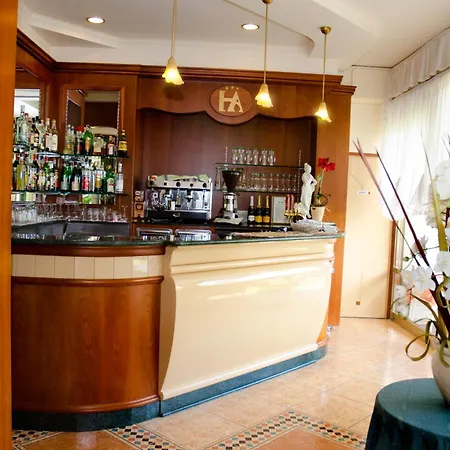 Hotel Apollo-2