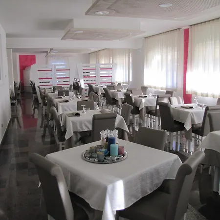 Hotel Scaranò-3