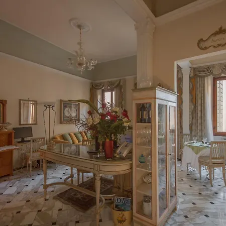 Florence Dream Domus-2
