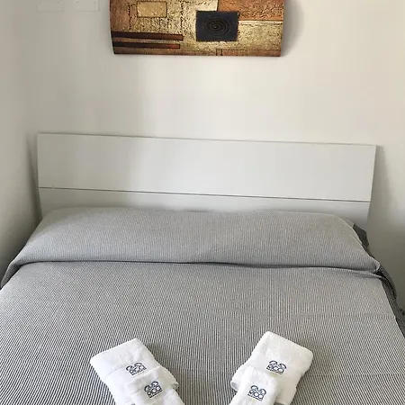Ricci Home-2