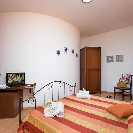 Hotel Halimeda-2