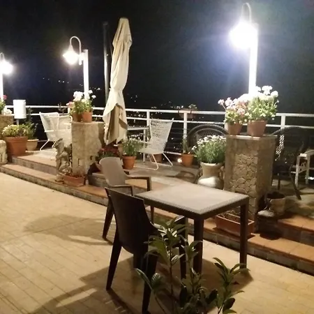 Garden On The Sea-2