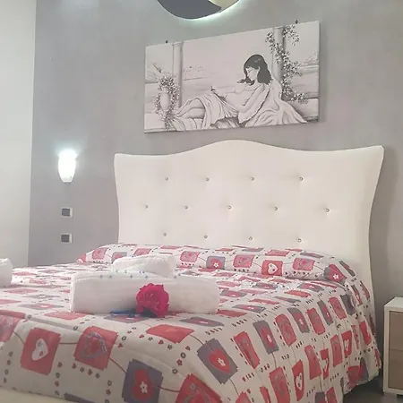 Donn'Anna Suite-3