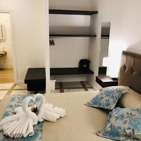 Kambal Luxury Suites-3