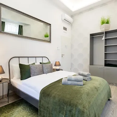 Silver Rooms By Staymood Holidays-2