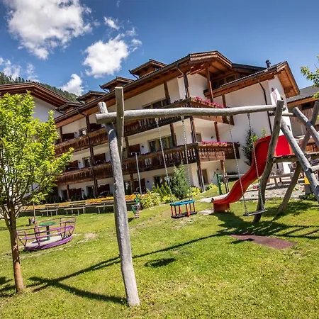 Familienhotel Viktoria-2