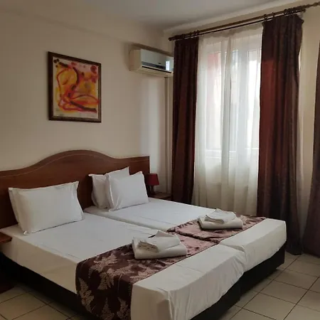 Hotel Tranzzit-2