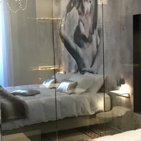 Palazzo dei Grifoni - Luxury Suites --3