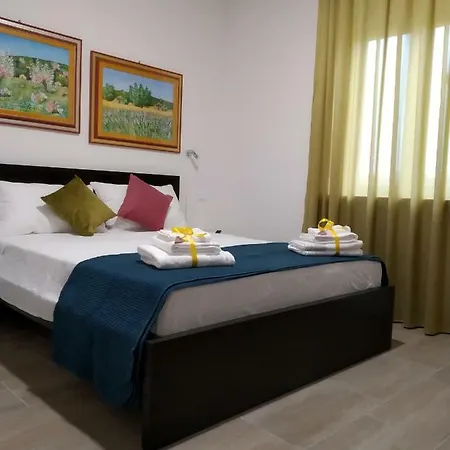 Arno Rooms Verona-2