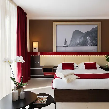 Kairos Garda Hotel-2