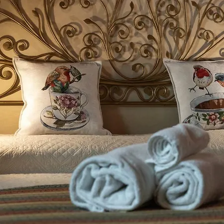 La Tosca Rooms-2