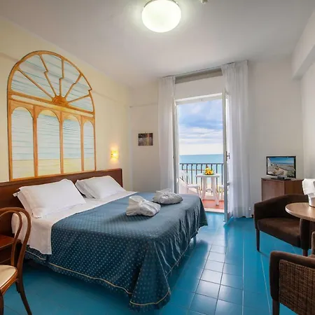 Grand Hotel Excelsior-3