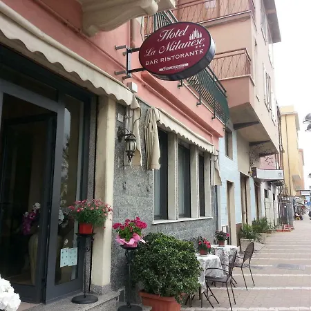 Hotel La Milanese-3
