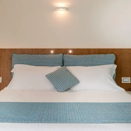 T-Suite Hotel-3