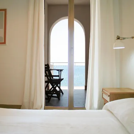Mediterraneo Guesthouse-2