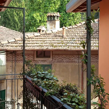 Nenè-Il Vicolo Apartments&Rooms-3