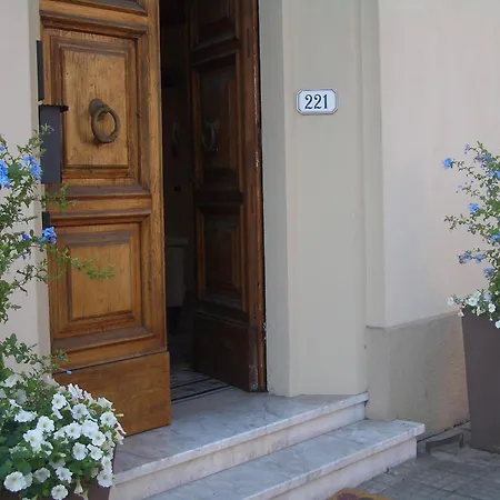 Lucca Relais-2