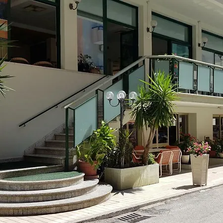 Hotel Chic-3