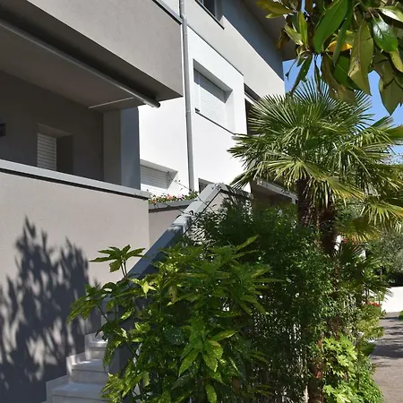 Villa Dina-2