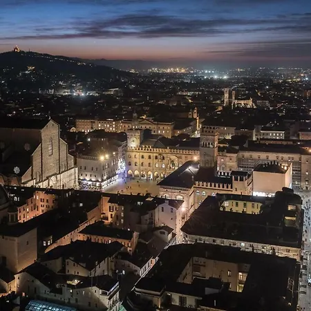 Visione Strada Maggiore 62-3