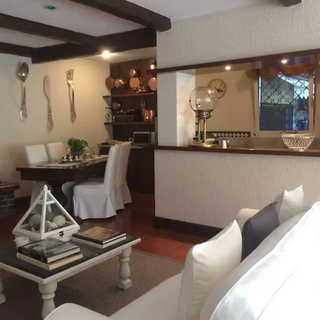 La Via Romana Boutique Guest House-3