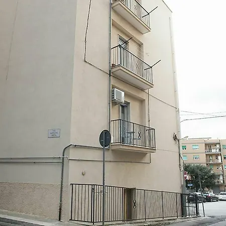 Dimora Cappuccini Guest House-3