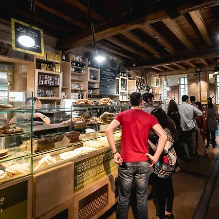 Un posto a Milano-2
