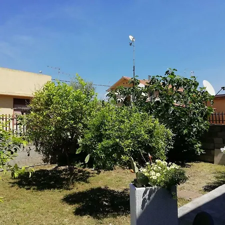Aeroporto Bellini Rooms-3