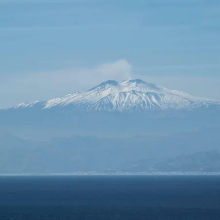 Il Tuo Letto Sullo Stretto-3