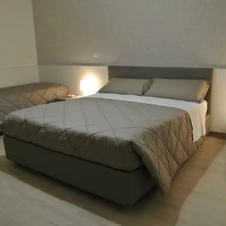Ofra Matera-3