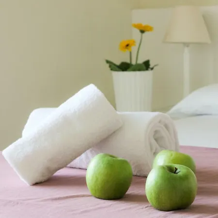 Garda Rooms-2