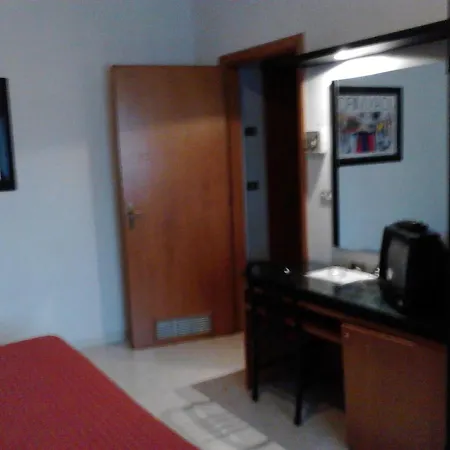 Motel Forum-3
