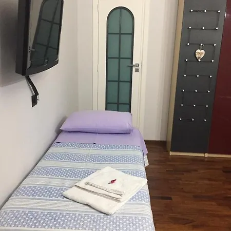 Mapi Room-2