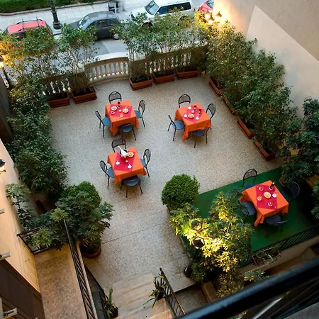 Hotel Joli-2