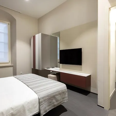 Salina Luxury Suites-3