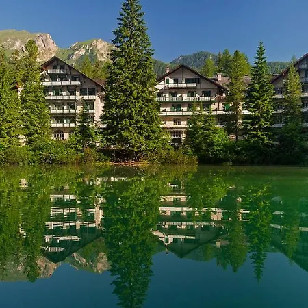 Hotel Lago di Braies-3