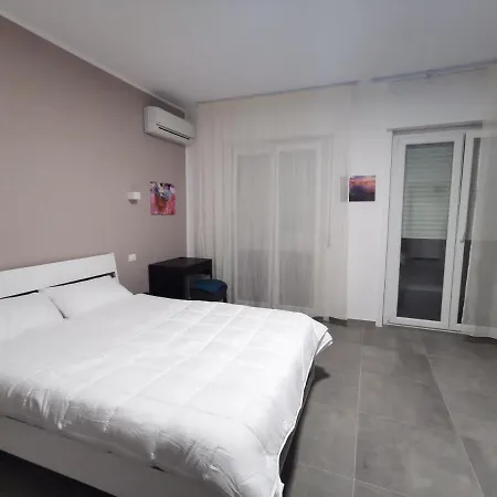 Cesare Rooms-3