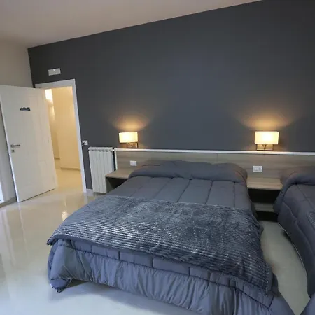 Costa Apartment Naples-2
