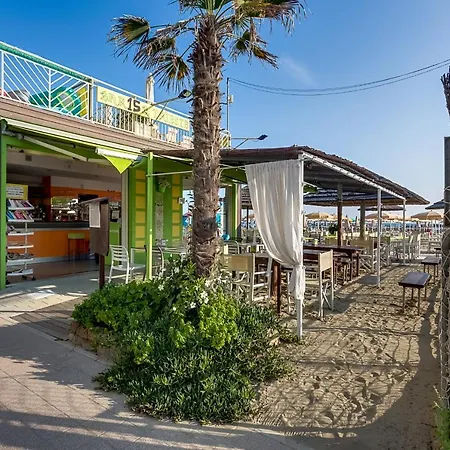 Hotel Bamby-3