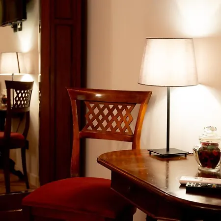 Dillo Suites-3