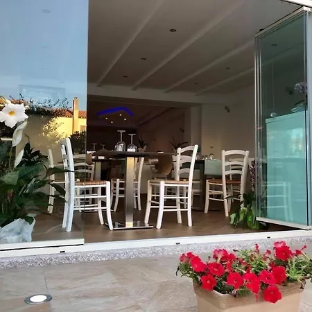 Hotel Sandalion-2