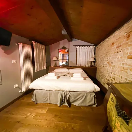 Rosso Charm B&B-2
