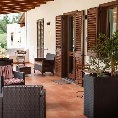 Maria Tindara "La Locanda"-3