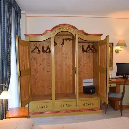 Park Hotel Mater Dei-3