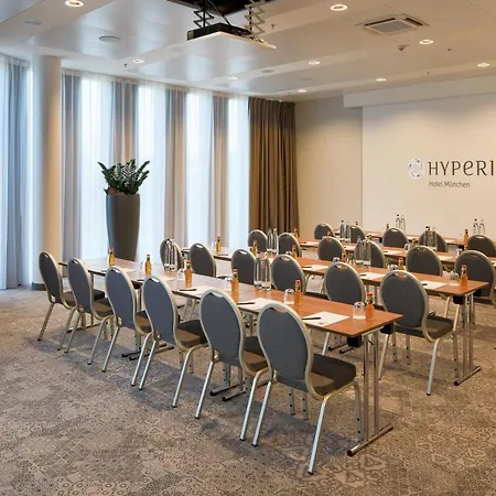 Hyperion Hotel Muenchen-3