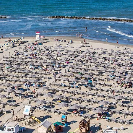 Fabilia Family Hotel Lido di Classe-3