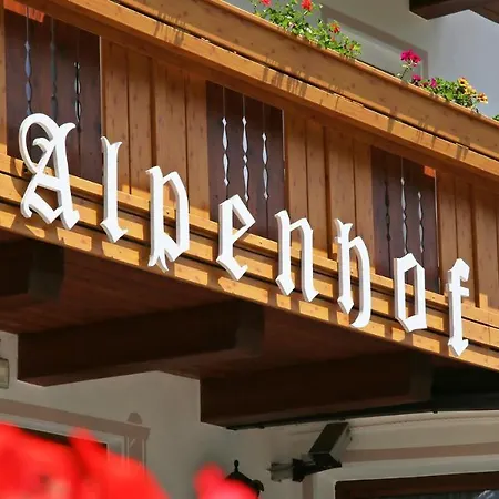 Pension Alpenhof B&B-2
