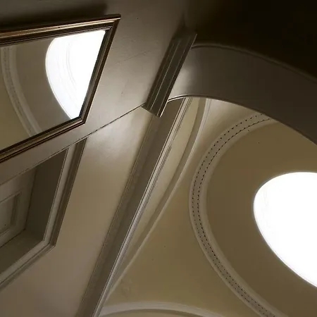 Hanover House Hotel-2