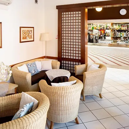 Hotel Desiree-3